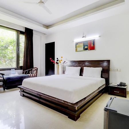 Hotel Dreamz Hospitality Gurgaon Exterior foto
