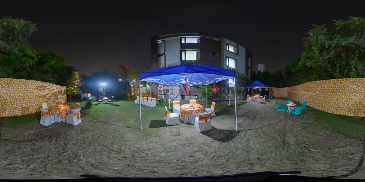 Hotel Dreamz Hospitality Gurgaon Exterior foto