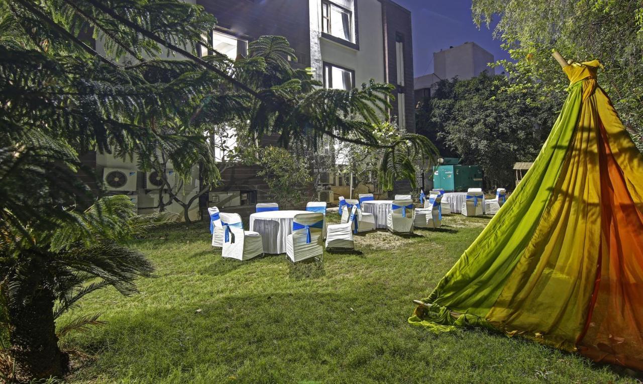 Hotel Dreamz Hospitality Gurgaon Exterior foto